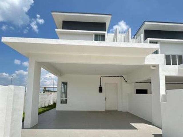 Terraced House for sale in Sendayan Village, Negeri Sembilan