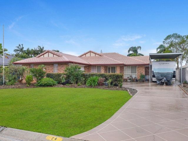 House for sale in Monterey Keys, Gold Coast City