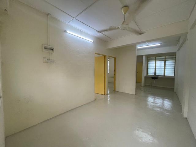 Flat for sale in Wellesley, Penang