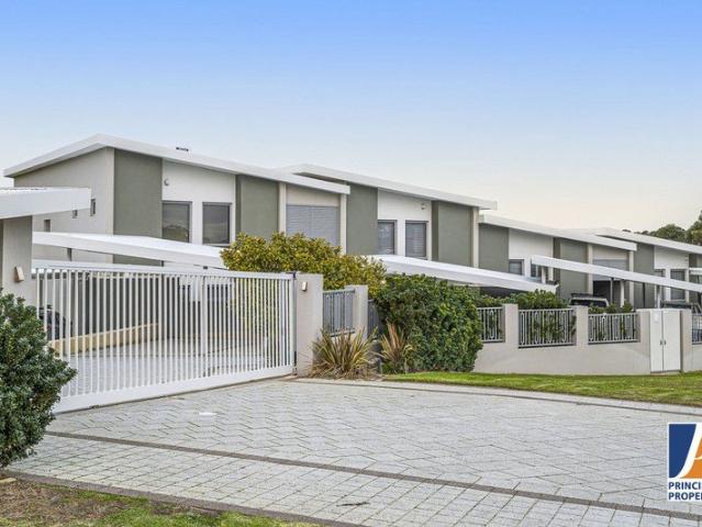 Apartment for sale in Yanchep, Western Australia