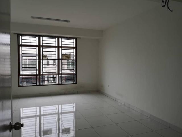 Terraced House for sale in Ulu Tiram, Johor