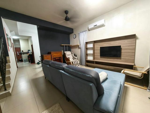 Terraced House for sale in Ulu Tiram, Johor