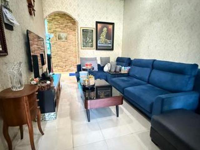 Terraced House for sale in Ulu Tiram, Johor