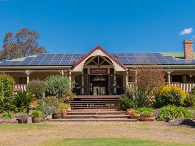 Cottage for sale in Tregony, Queensland