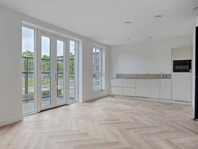 Appartement te huur in Huizen, Noord Holland