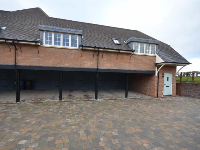 Apartment for rent in Baswich, Staffordshire