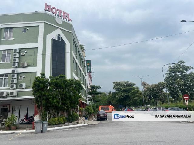 Shop for rent in Sendayan Village, Negeri Sembilan