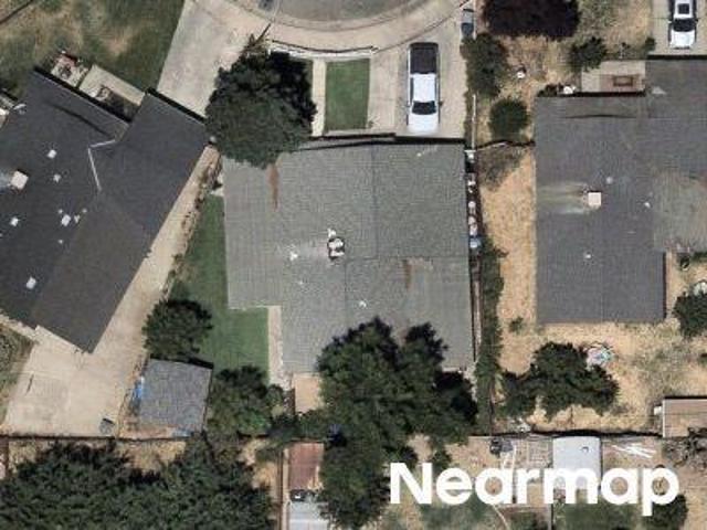 House for sale in Winton