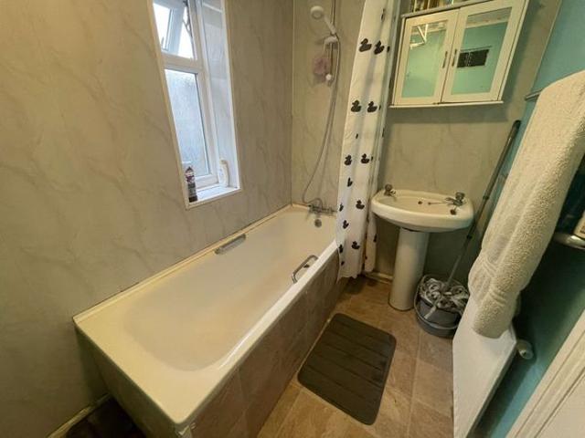 House for rent in The Polygon, City Of Southampton