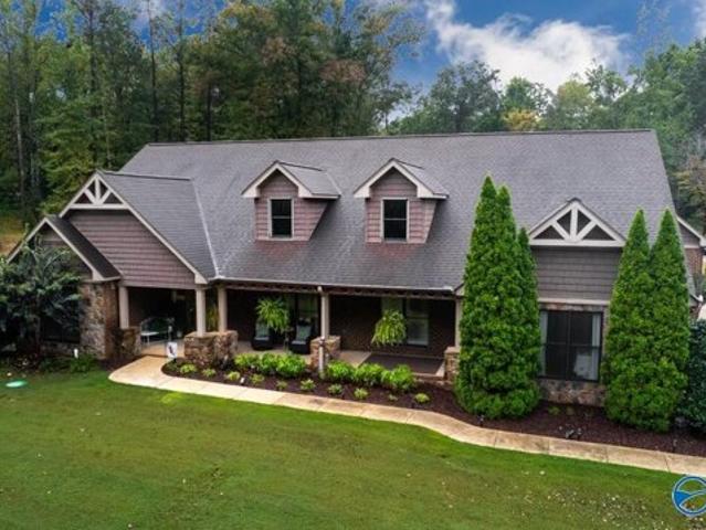 House for sale in New Market, Alabama
