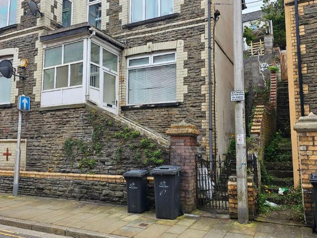 Apartment for rent in Hilltop, Vale