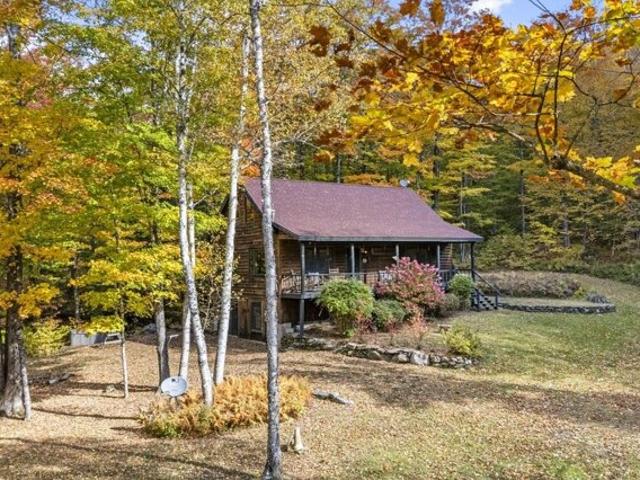 House for sale in Rochester, Windsor County