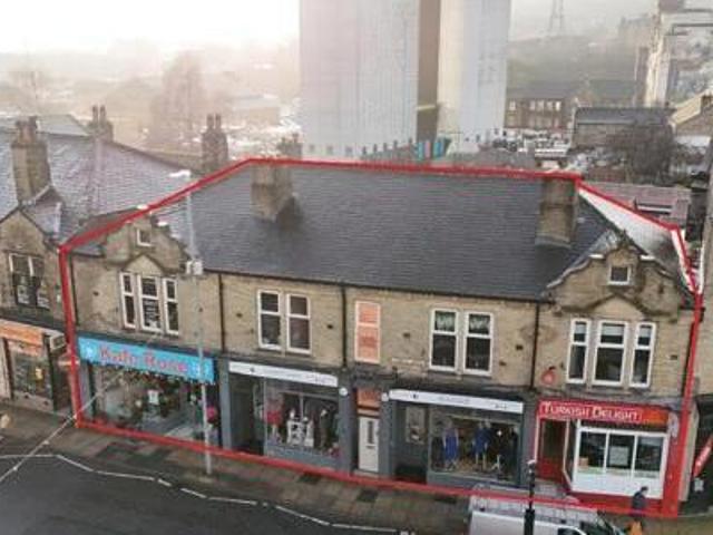 House for sale in Brighouse Town Centre, Calderdale