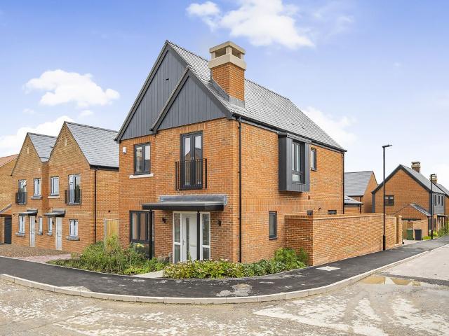 House for rent in Headbourne Worthy, Hampshire