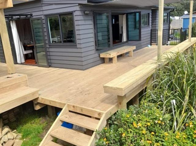 House for rent in Te Henga / Bethells Beach, Waitākere Ranges