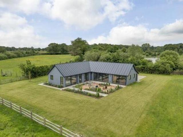 House for sale in Bridgefield, Kent