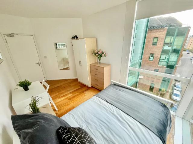 Room for rent in Bethnal Green, Greater London