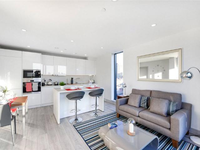 Apartment for rent in Camberwell, Greater London