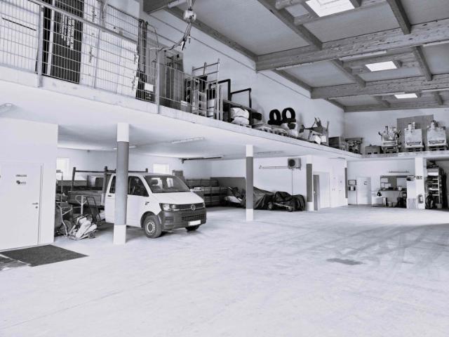Industrie kaufen in Parndorf, Burgenland