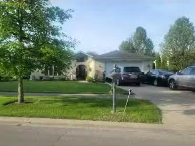 House for sale in Glenview