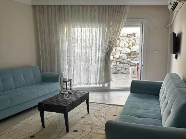 Çeşme, İzmir içerisinde kiralık mülk