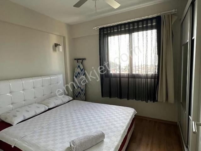 Çeşme, İzmir içerisinde kiralık mülk
