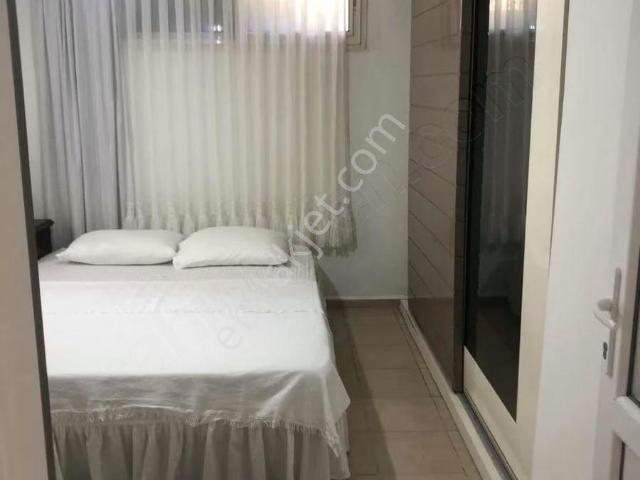 Çeşme, İzmir içerisinde kiralık mülk