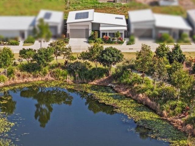 Villa for sale in Great Sandy Strait, Queensland