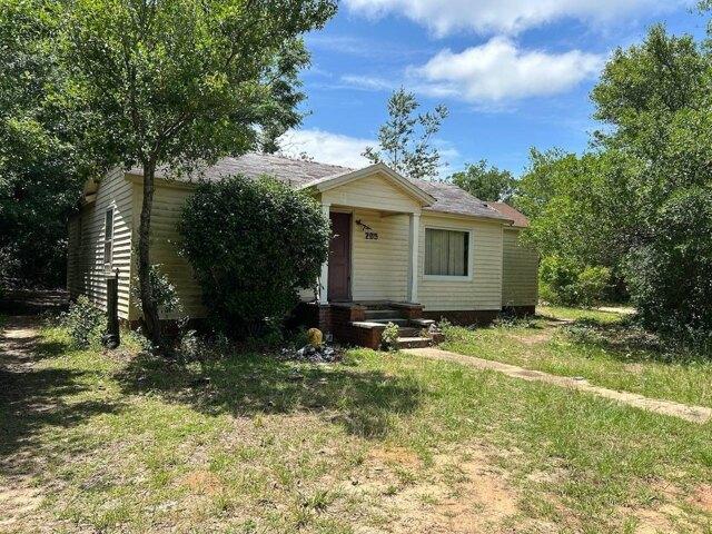 House for sale in Graniteville