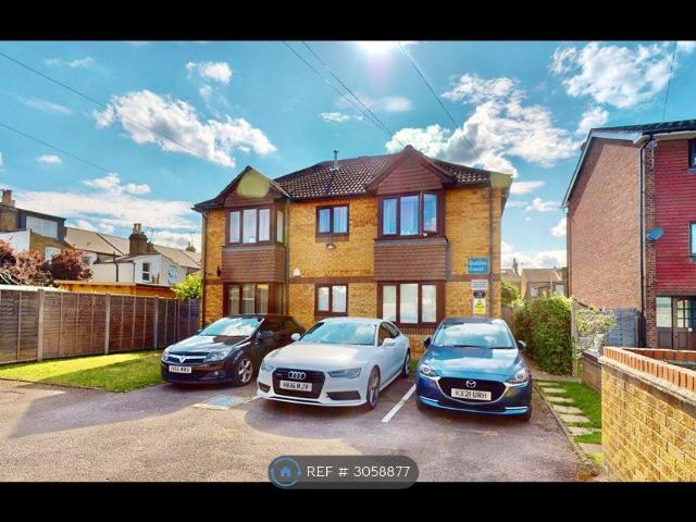 Studio for rent in London Borough of Hillingdon, Greater London
