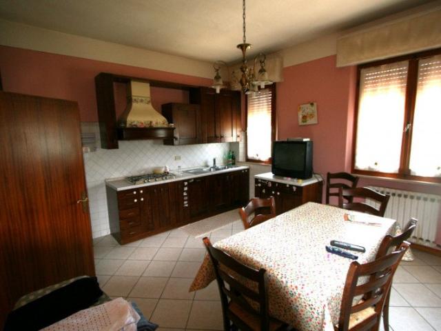 Casa in vendita a Bettolle, Sinalunga
