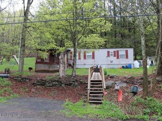 House for sale in South Kortright