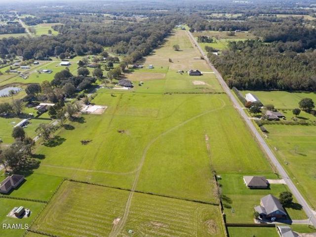 Land for sale in Arnaudville, Louisiana