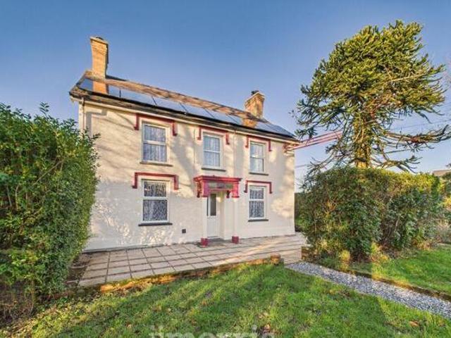 House for sale in Newcastle Emlyn, Wales