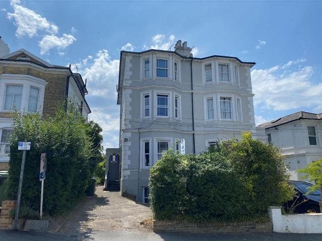Apartment for rent in St James, Sandown Park