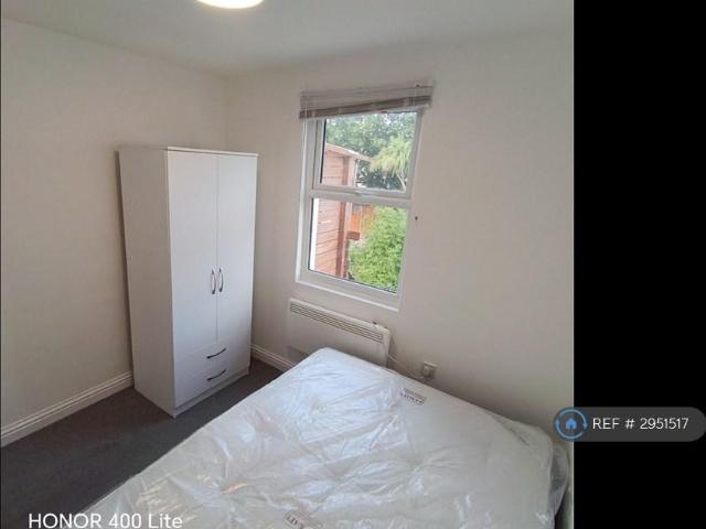 Apartment for rent in London Borough of Croydon, Thornton Heath
