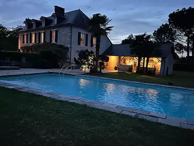 Maison vente à Pau, Beuste