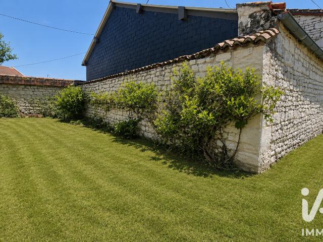 Maison vente à Châtellerault, Beuxes