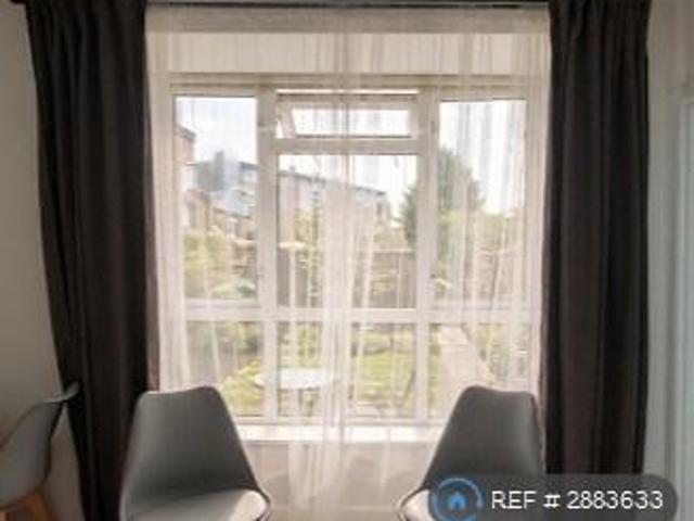 House for rent in Thames View, Greater London