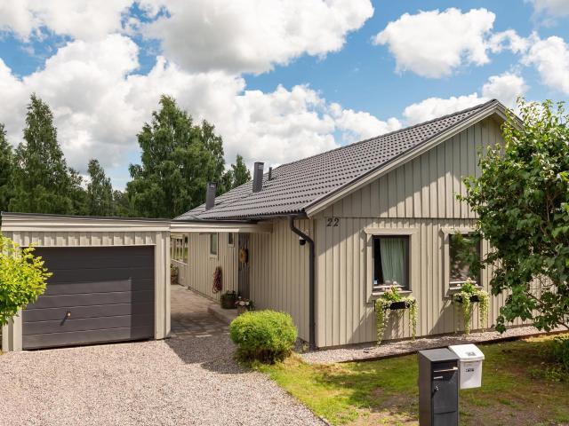 Villa till salu i Kumla, Örebro