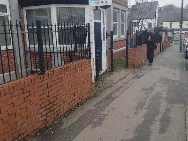 Studio for rent in Flower Estate, Firth Park