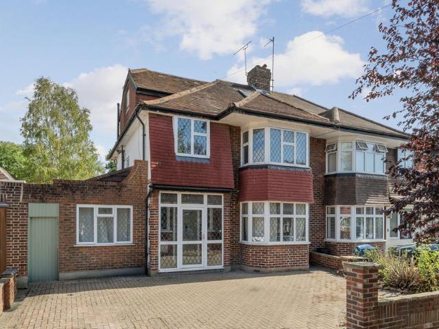 House for rent in London Borough of Merton, Greater London