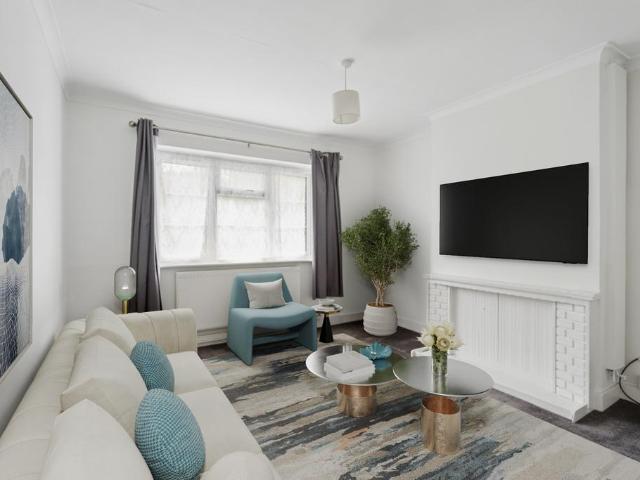 Apartment for rent in Kingsbury, Greater London