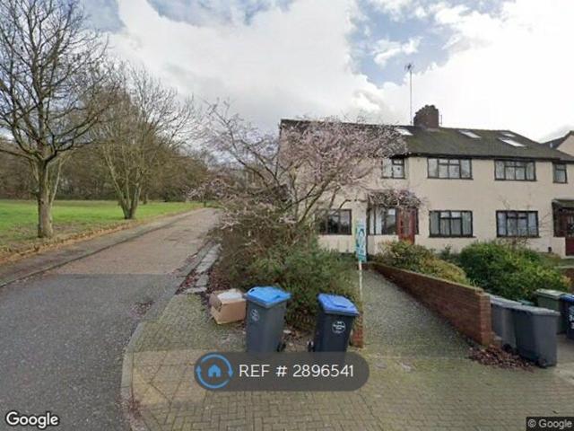 House for rent in Preston, Greater London