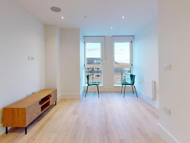 Studio for rent in Greater London