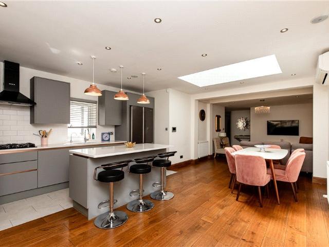 House for rent in New Malden, Greater London