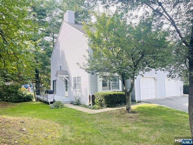 House for sale in Fair Lawn, New Jersey