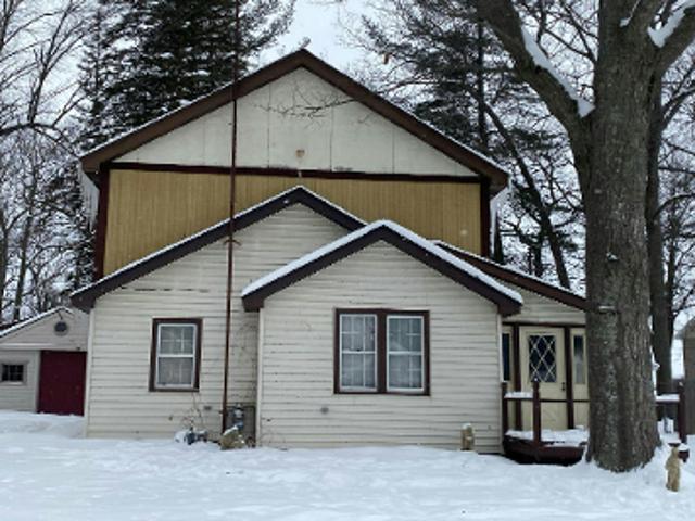 House for sale in Houghton Lake, Michigan