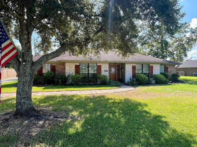 House for sale in Bridge City, Texas
