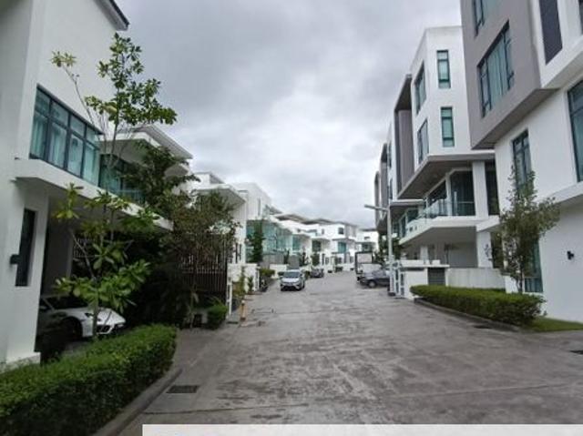 House for sale in Mukim 13, Georgetown